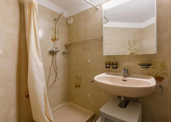 Daire Residenza Chesa Margun 15-1 By Interhome *